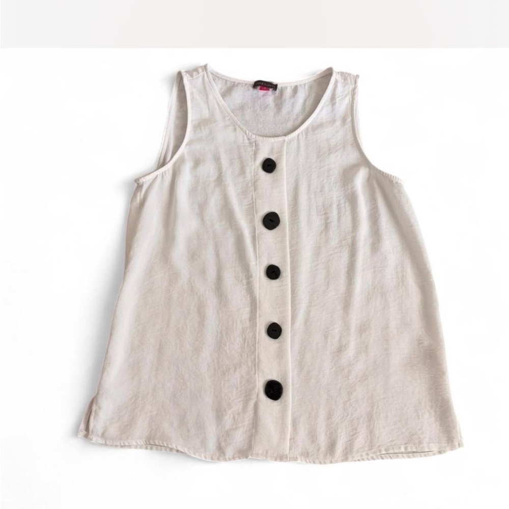 Vince Camuto Cream Sleeveless Blouse with Black Accents